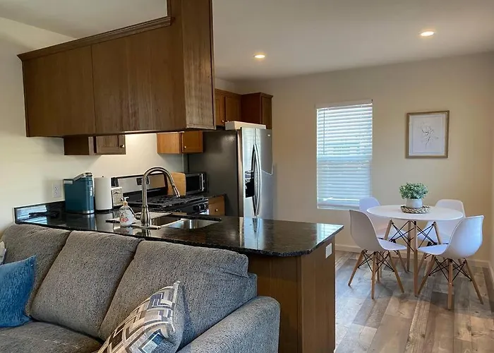 2-Bedroom Slo Bungalow House
